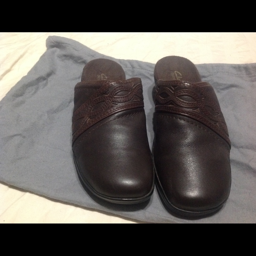 Clark shoes